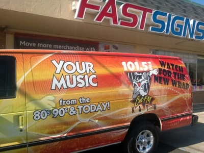 Vehicle Graphics and Wraps Photo